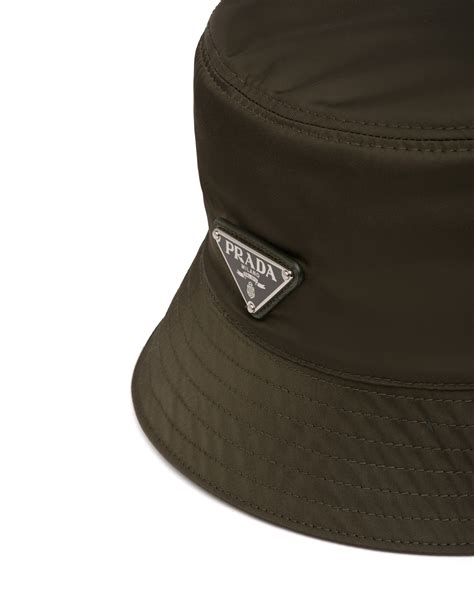 cappello da pescatore prada uomo|Cappello da pescatore con logo in Beige .